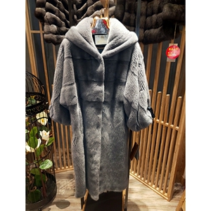 皇家贵夫人2017中长款连帽时尚水貂皮外套女
