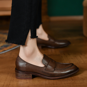 港风英伦小皮鞋女春秋新款真皮深口咖啡色单鞋粗中低跟圆头乐福鞋