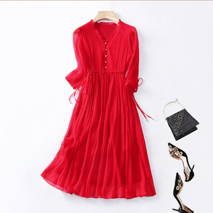 红色冰丝连衣裙女2024年夏装时尚修身新款雪纺沙滩裙大码仙气长裙