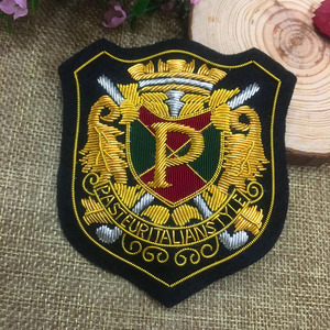 金色银色字母臂章 经典潮流奢侈个性diy 手工刺绣 金属丝印度丝章