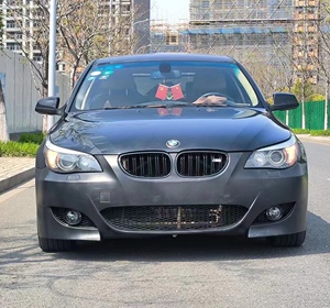 宝马5系前脸