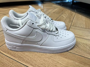 空军一号:保真缺舌标介意勿扰