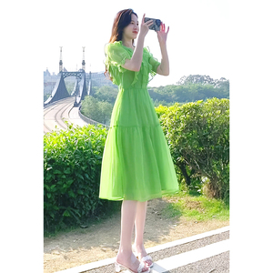 绿色雪纺连衣裙女夏季2024新款设计感气质洋气V领荷叶边短款裙子