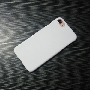 白色适用于苹果7不发黄手机壳iphone7plus米白se2耐脏8薄半包硬壳