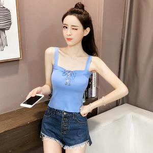 女生无袖背心打底