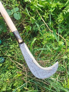 老式镰刀广西砍柴刀锰钢老款割草专用家用砍树刀 防身加厚小弯刀