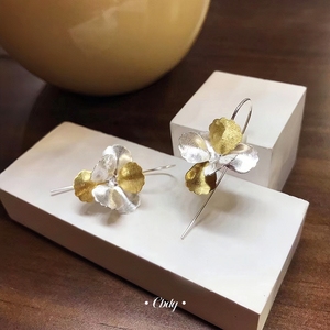 现货《生花》新款泰国S925银双色花耳环 拉丝磨砂质感 小众设计