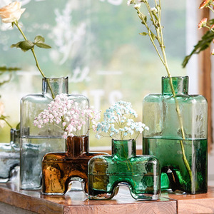 北欧艺术玻璃花瓶可蓄水插花花器透明样板间居家民宿客厅台面摆件