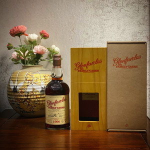 glenfarclas 格兰花格1990家族桶单一麦芽威士忌 木盒装
