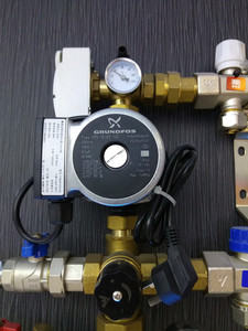 格兰富地暖水泵万扬地暖混水器地暖增压循环水泵混水中心厂家特价