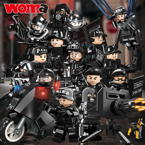 沃马积木城市科技特警战队人仔人偶武器兼容乐高男孩儿童拼装玩具
