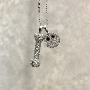 18k白金黄金骨头笑脸eyefunny字母闪电数字满钻钻石项链吊坠