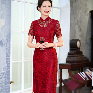 喜婆婆婚宴装高档蕾丝红色旗袍夏时尚年轻妈妈婚礼服优雅洋气短袖