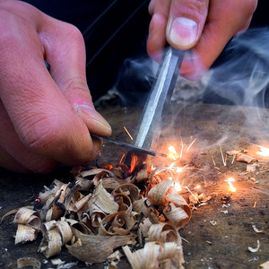 丛林技艺打火石户外打火棒刮片野外求生装备bc露营加长取火棒