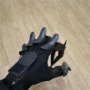 仿生机械手套未来科技机器人高级圣诞万圣节鬼爪子黑科技礼物道具