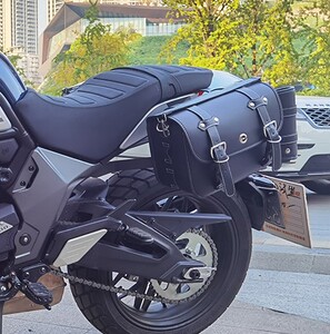 适用摩托车春风700clx边箱边包复古快拆挂包后靠背保险杠护杠货架