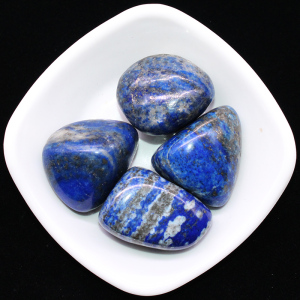 易晶缘水晶碎石天然青金石原石儿童宝石摆件鱼缸装饰蓝色石头