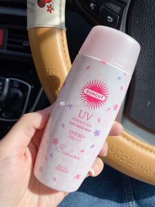 2020年日本kose高丝suncut防晒隔离啫喱spf50 100g限定樱花