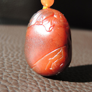 方言精品和田玉珍稀鸽血红红玉籽料吊坠黄铭连生贵子挂件配项链f