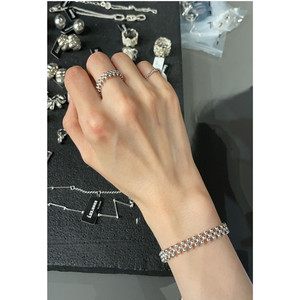 LEI全姐姐家 0903KOREA韩国代购 雅雅每天戴的银珠珠弹力手链