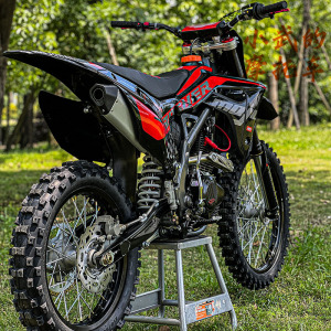 波速尔 m1 cb250f大纲头六档发动机风冷 越野摩托车