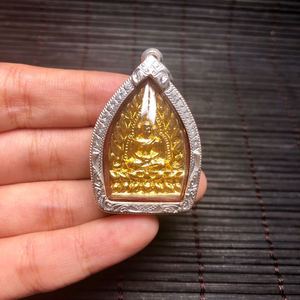 龙婆培 贴金 座山佛 2535 银壳带卡 泰国吊坠项链