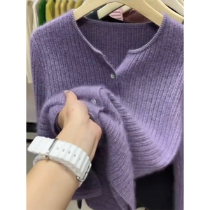 欧货高端紫色毛衣圆领单排扣羊毛针织开衫女气质显瘦软糯羊绒上衣