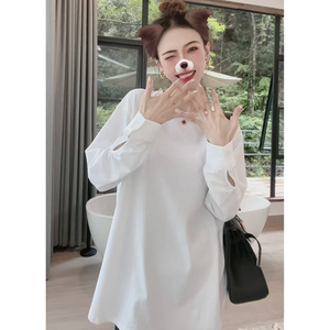 新款纯色衬衫袖口小心机圆领长袖T恤女秋装韩版宽松中长款上衣潮