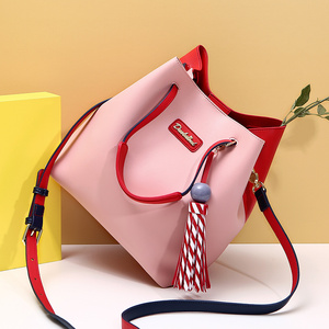 多来米水桶包女大容量手提斜跨包宽肩带百搭时尚秋冬女包撞色0人付款