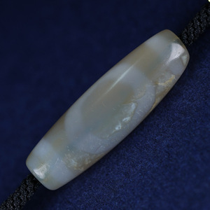 千年至纯白色嫩色老天珠两眼双天眼西藏正宗唐代天珠项链