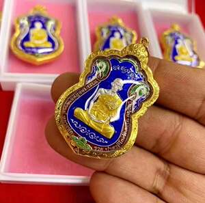 张云雷同款泰国佛牌