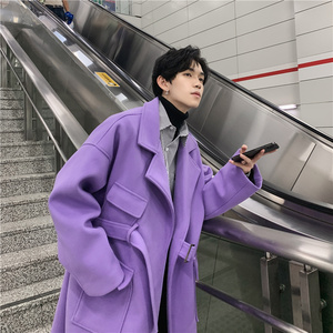 大学生紫色大衣