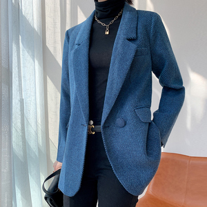 蓝色人字纹毛呢小西装外套女秋冬新款休闲百搭英伦风气质西服上衣
