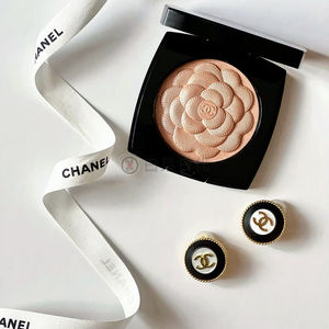 日本现货 chanel香奈儿2022年春季新品限量山茶花高光粉饼3.4发售