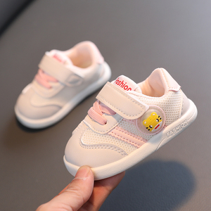 学步鞋女宝宝春秋款0一1-3岁婴儿鞋网面透气软底带灯鞋子6-12个月