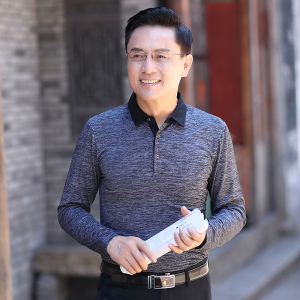 2018秋季爸爸长袖t恤40-50岁中年人男士体恤衫中老年男装薄款上衣