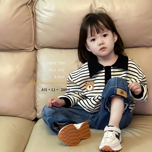女童套装春装2023新款韩版洋气时髦刺绣小熊翻领条纹卫衣牛仔裤子