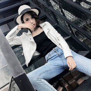 2021春秋新款白色翻领短款皮衣女高腰小外套修身显瘦机车皮夹克潮