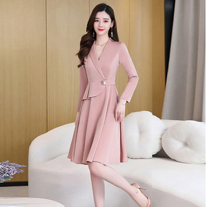 轻熟御姐风女神范衣服连衣裙春款女装职业气质成熟女人味裙子显瘦