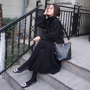 狂人宇tt女鞋 2018新款真丝缎绸雪花扣水钻平底鞋 尖头浅口女单鞋