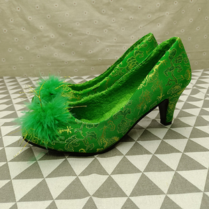 2023年冬季新款绿色结婚新娘鞋女绿鞋上轿鞋加棉红鞋婚庆鞋毛球款