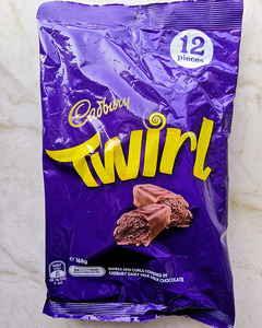 澳洲进口 吉百利cadbury twirl 牛奶巧克力 12只独立包装入 168g