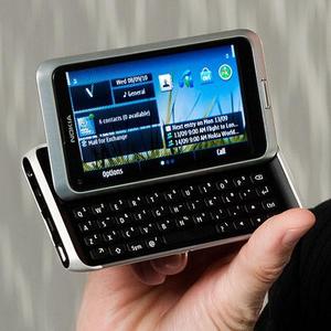nokia/诺基亚e7-00全智能经典机皇16g内存800万像素侧滑触摸手机