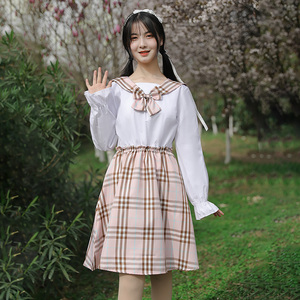 连衣长裙百褶学生