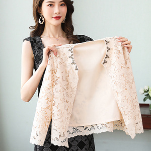蕾丝开衫女外套短款2021春夏装新款上衣空调衫小香风外搭披肩初秋
