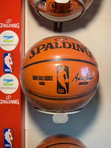 斯伯丁正品nba比赛用球牛皮569y室内外七号篮球933成都专卖店570y