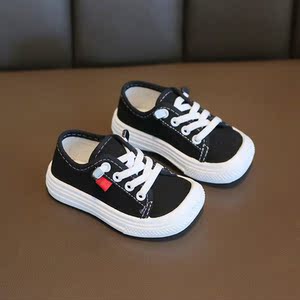 儿童一脚蹬鞋糖果色