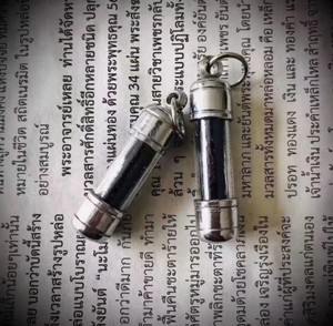 泰国佛牌 古巴尼猜 反弹符管