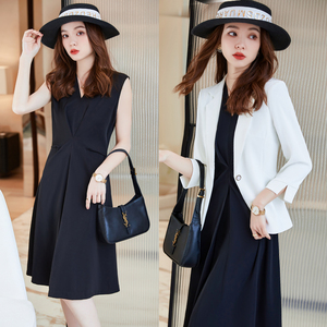 西装外套搭配无袖连衣裙套装两件套2022新款气质小个子吊带背心裙