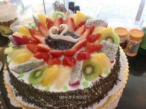 黑森林草莓蛋糕 巧克力内坯水果 朱古力蛋糕 鸳鸯蛋糕 咖啡味苦甜